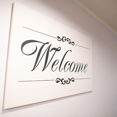 Hostel Tulip - Pokoj 7 Ze Wspolna Lazienka I Kuchnia Szczecin Ngoại thất bức ảnh