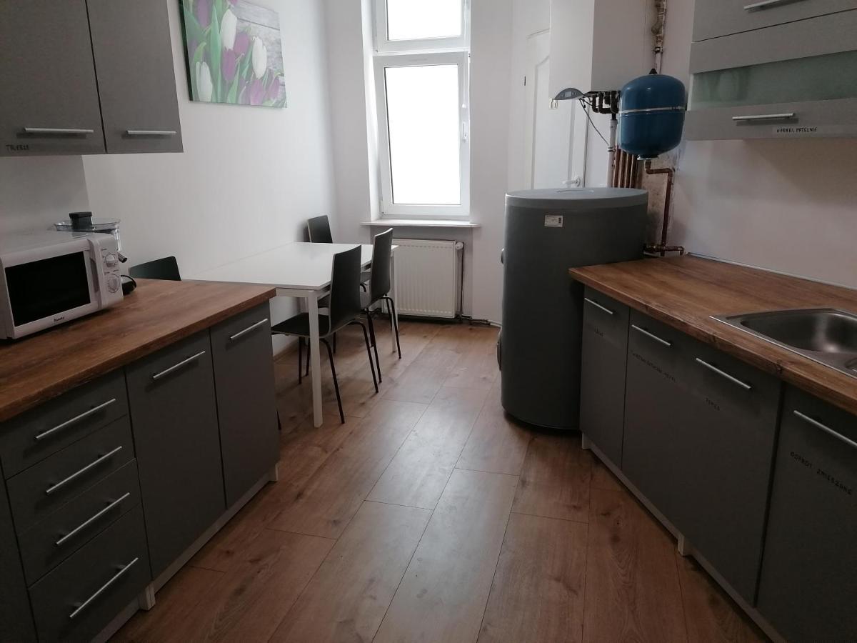 Hostel Tulip - Pokoj 7 Ze Wspolna Lazienka I Kuchnia Szczecin Ngoại thất bức ảnh